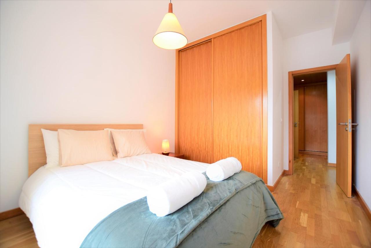 Marina De Albufeira T1 Ate 2 Pax Ou T2 Ate 6 Pax Com Piscina E Vista Marina Daire Dış mekan fotoğraf
